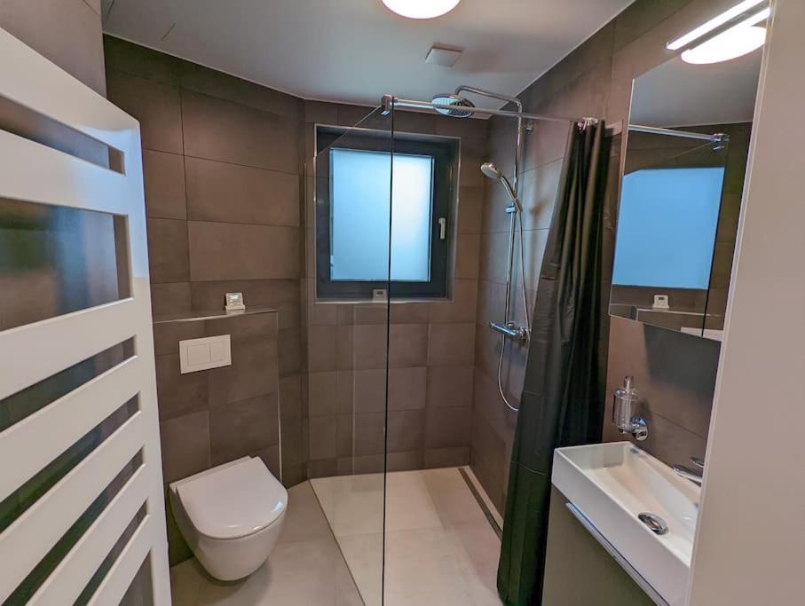 Photo of Bathroom in Rollingergrund-Belair Nord