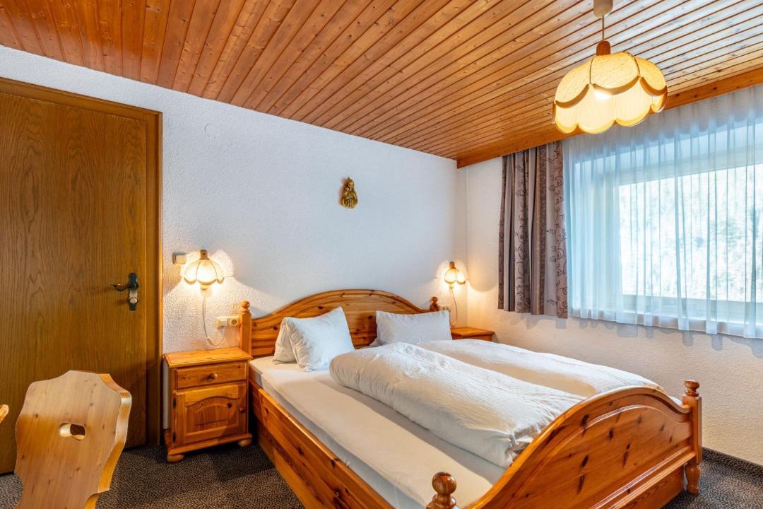 Photo of Bedroom in See