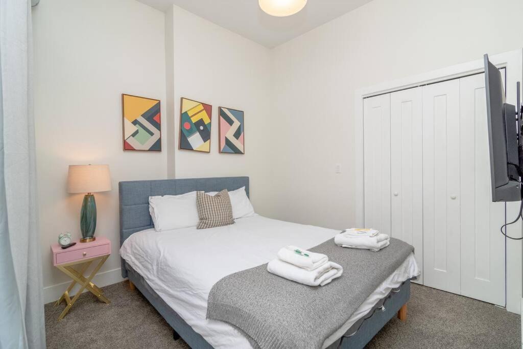 Photo of Bedroom in Near South Side