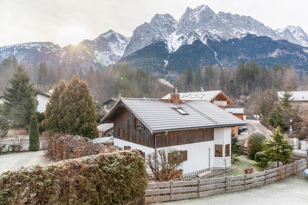 Photo of Buildings in Untergrainau