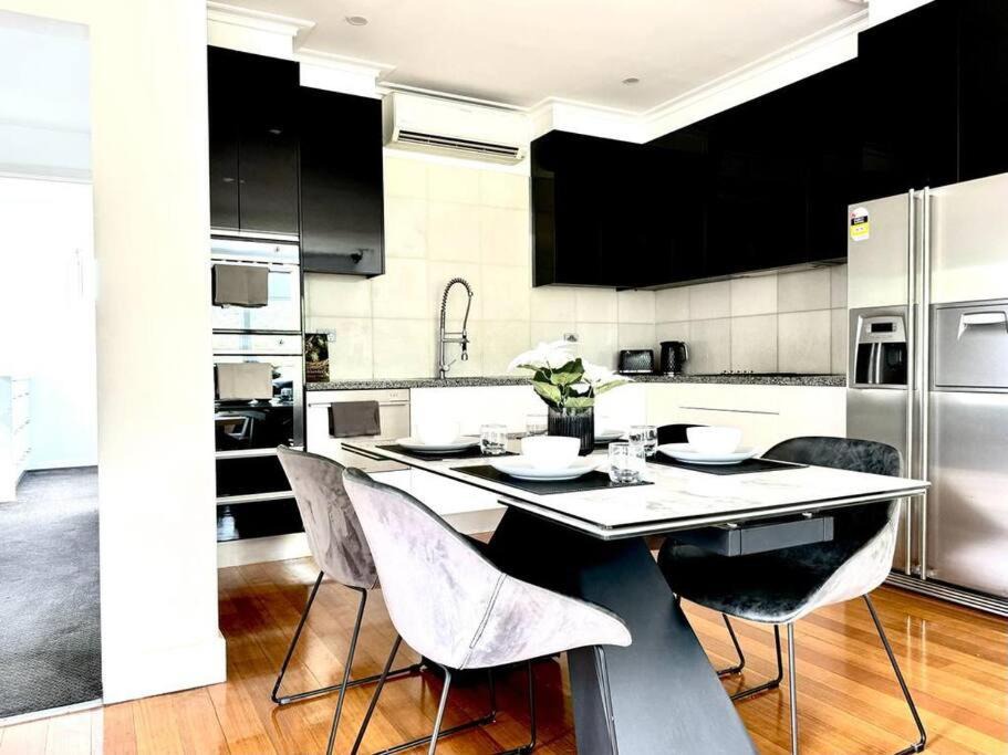 Photo of Kitchen in Williamstown