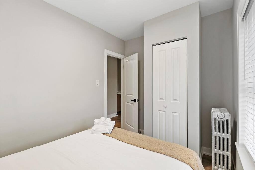 Photo of Bedroom in Chicago