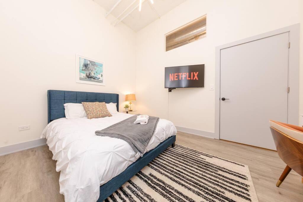 Photo of Bedroom in Near South Side