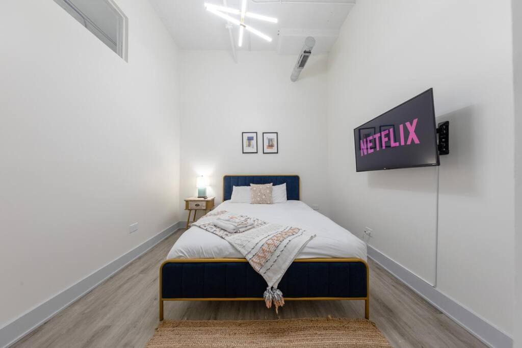 Photo of Bedroom in Near South Side