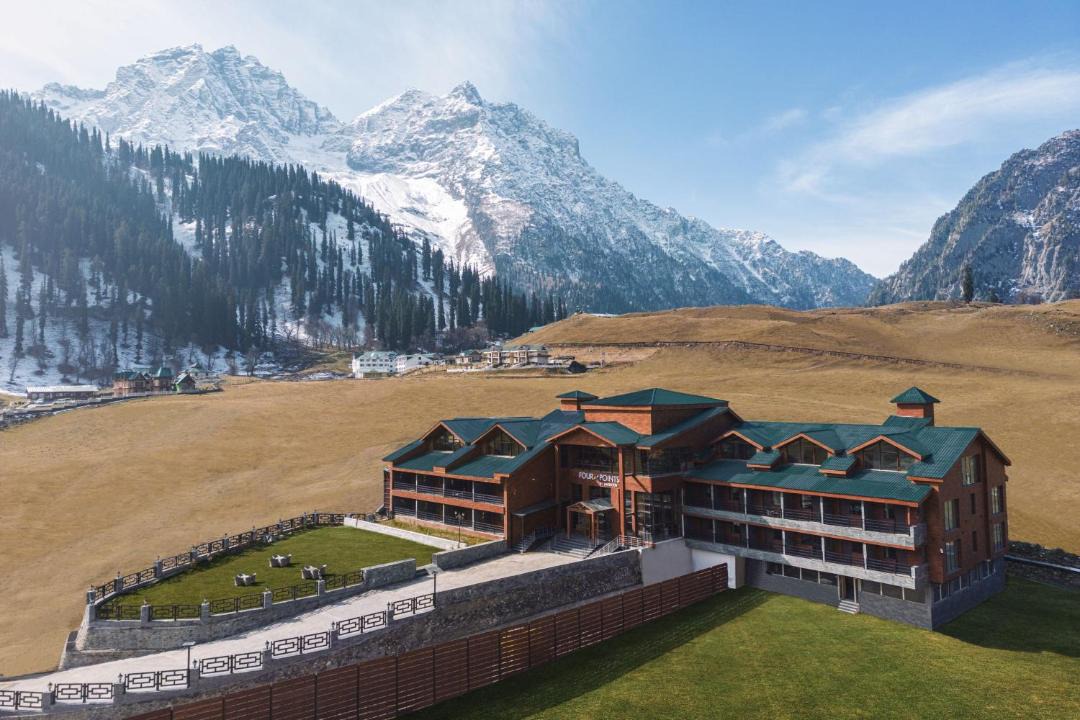 Photo of Others in Sonamarg