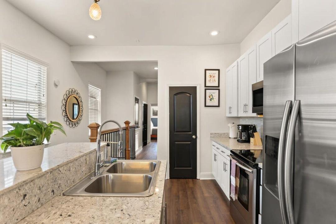 Photo of Kitchen in Saint Thomas Development