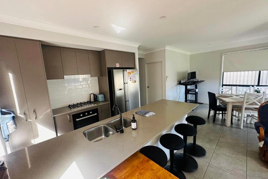 Photo of Livingroom in Austral