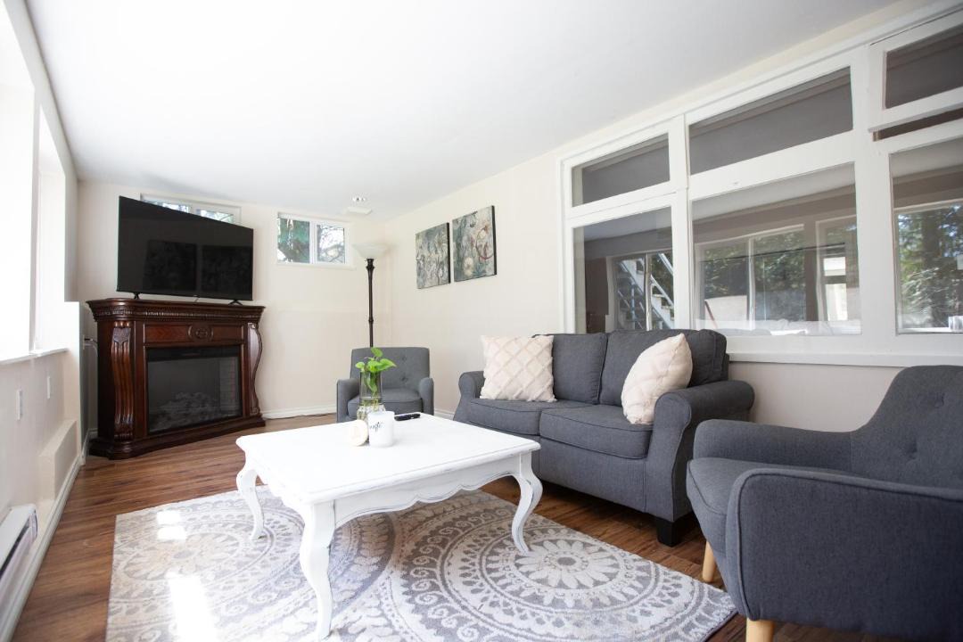 Photo of Livingroom in West Vancouver
