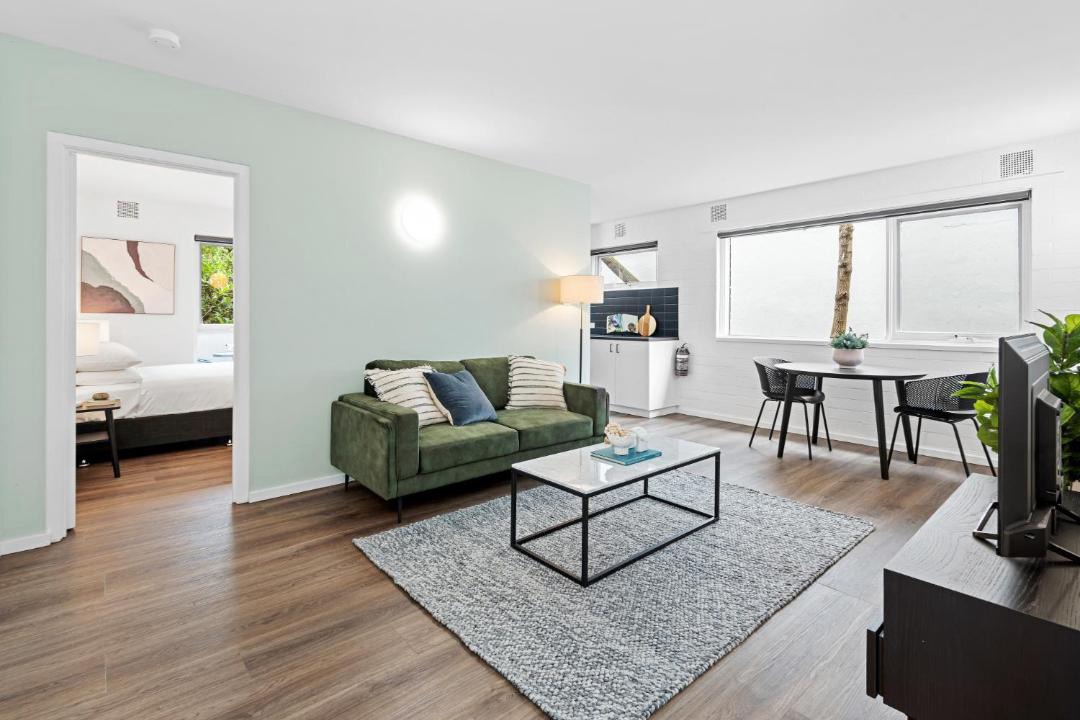 Photo of Livingroom in Parkville