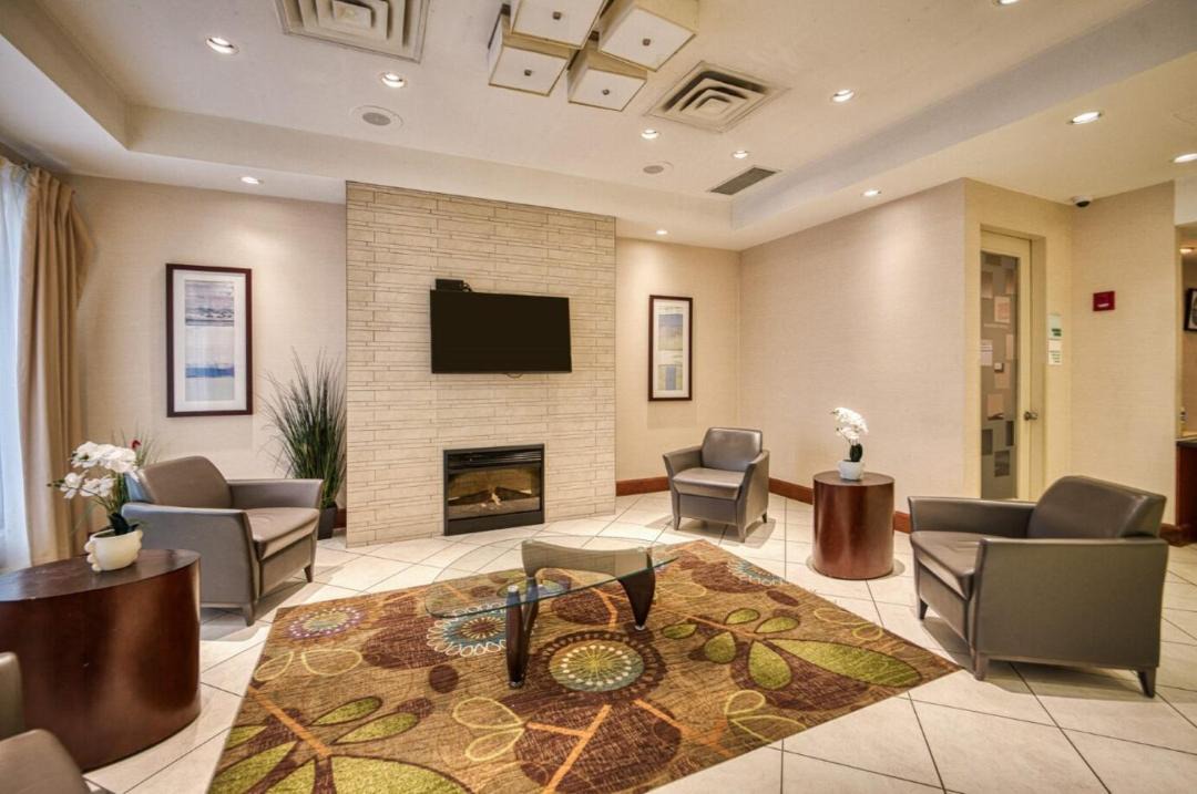 Photo of Livingroom in Parkhill-Stanley Park