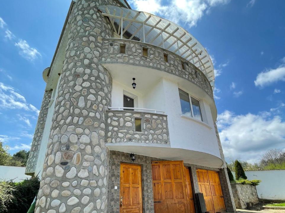 Photo of Buildings in Maritsa