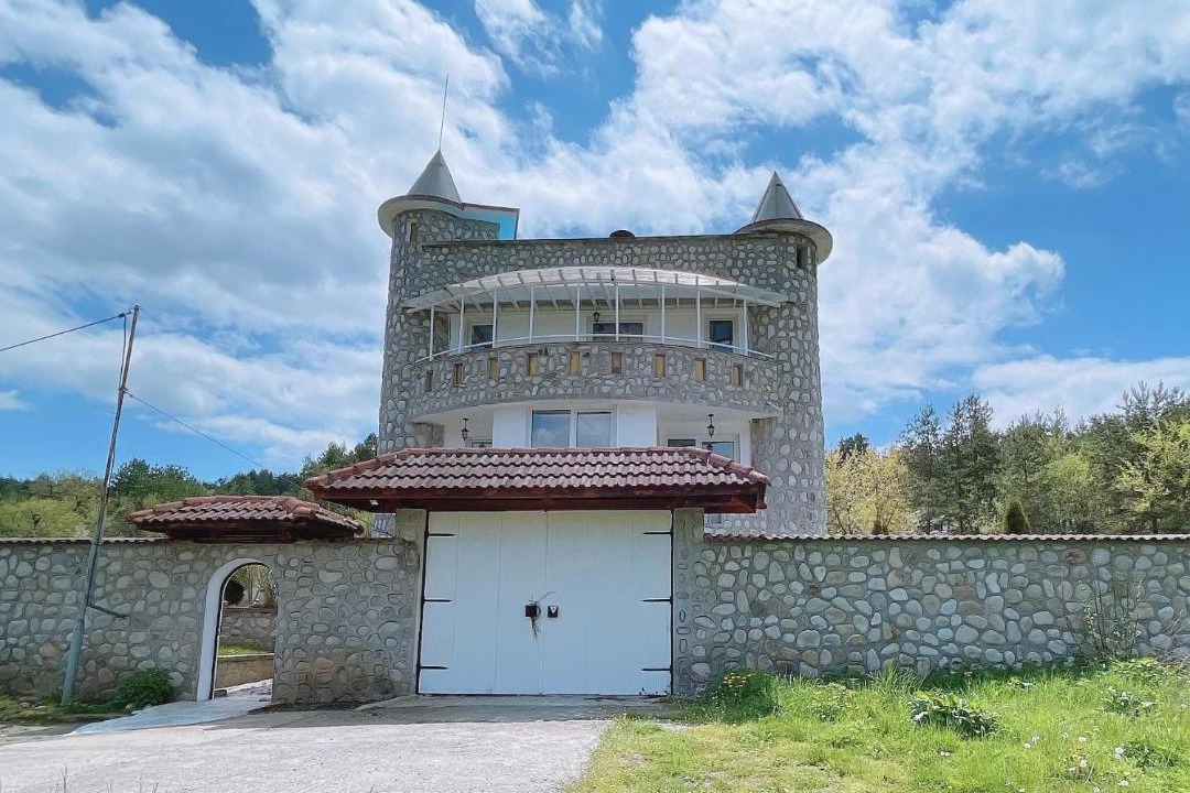 Photo of Buildings in Maritsa