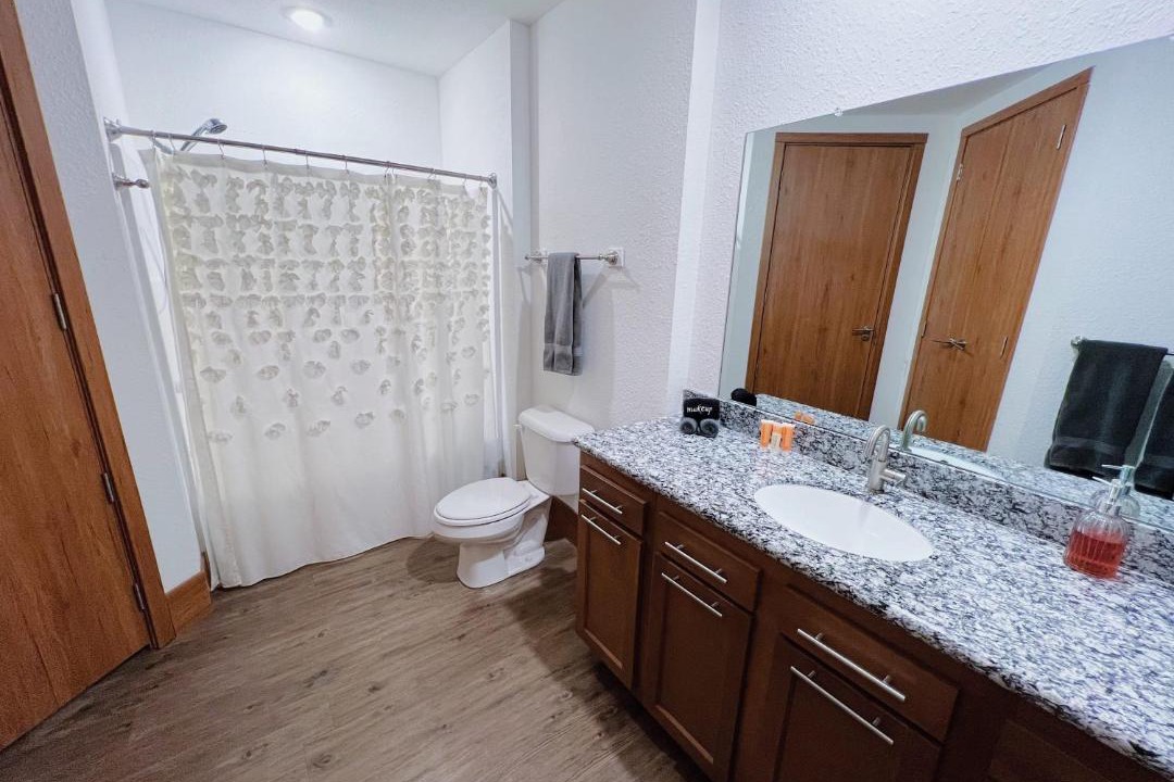 Photo of Bathroom in Grandville