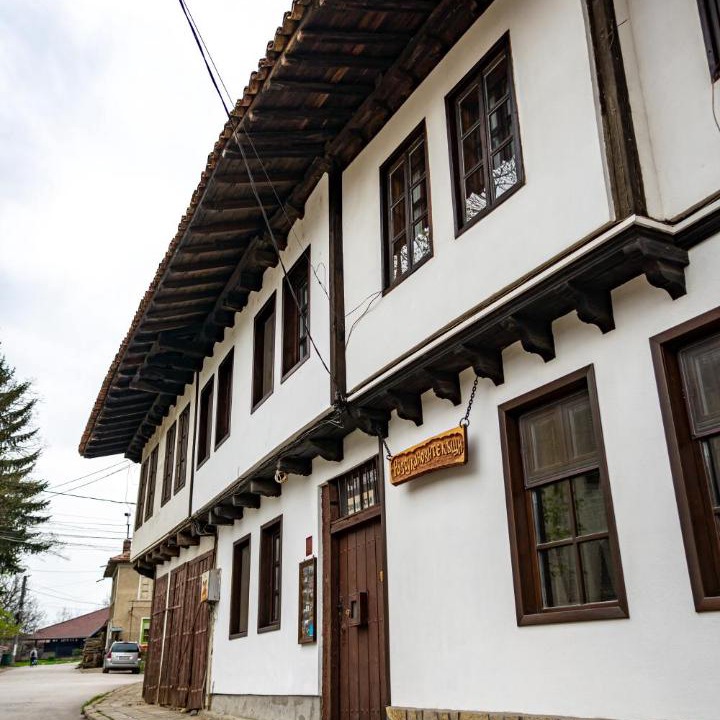 Photo of Buildings in Elena