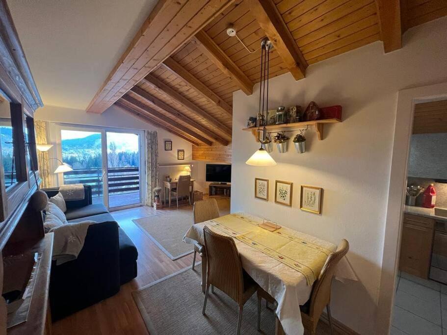 Photo of Livingroom in Montana