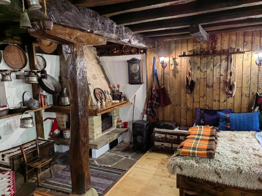 Photo of Livingroom in Apriltsi