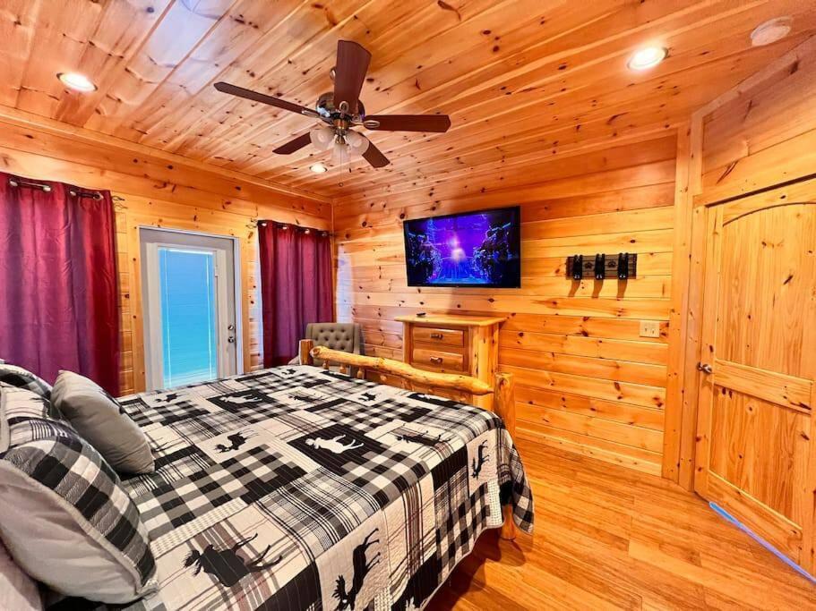 Photo of Others in Chalet Village North