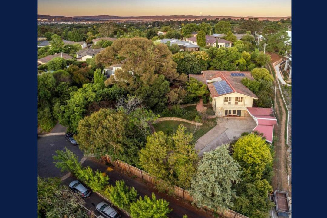 Photo of Others in Red Hill