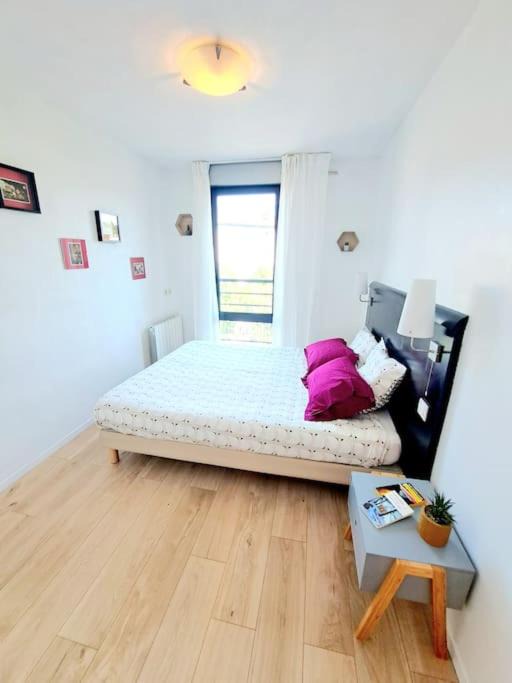 Photo of Bedroom in Vaise