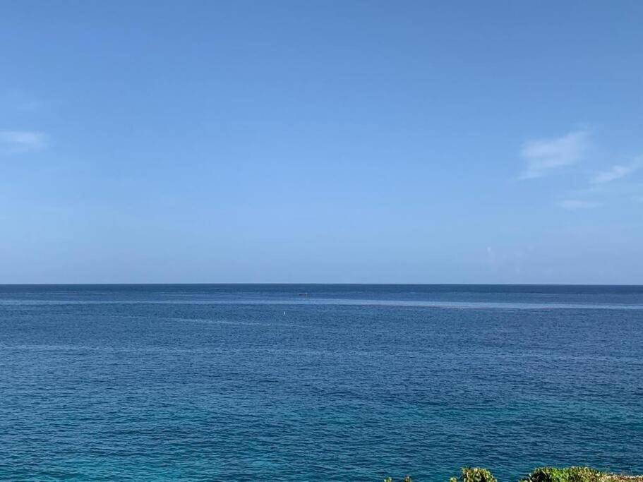 Photo of Others in Orange Bay