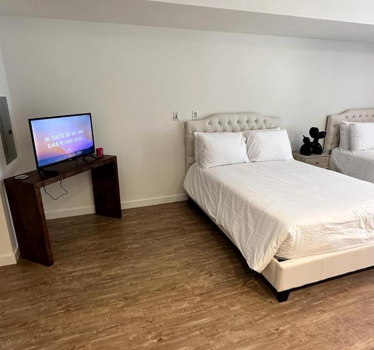 Photo of Bedroom in Little Armenia