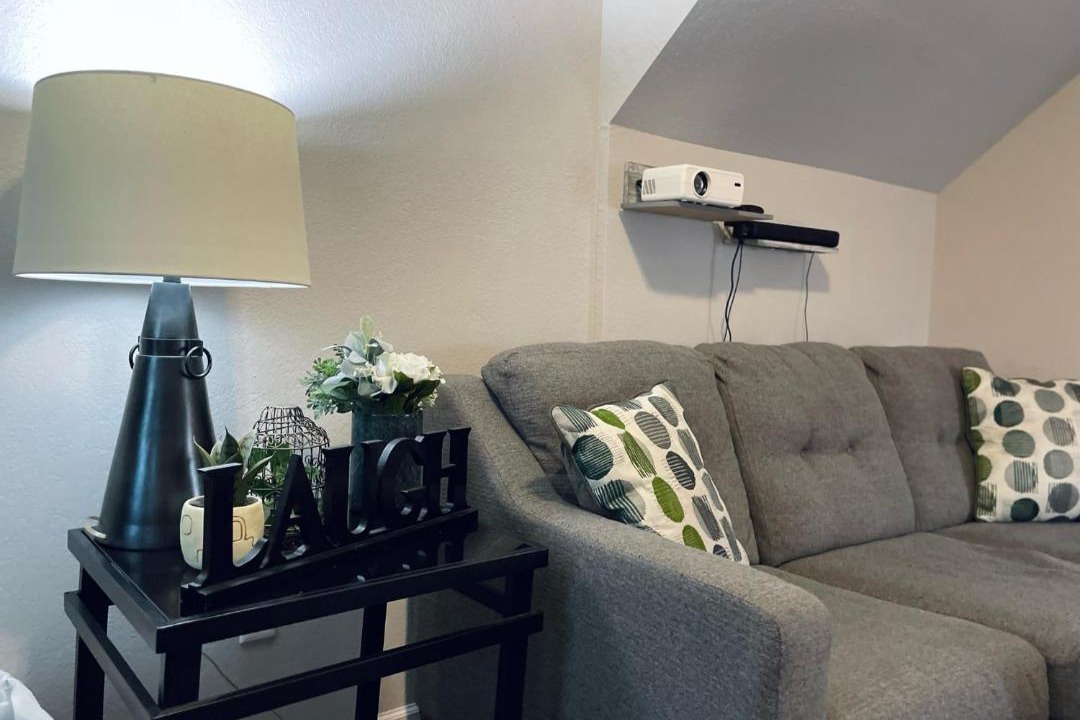 Photo of Livingroom in Mount Pleasant