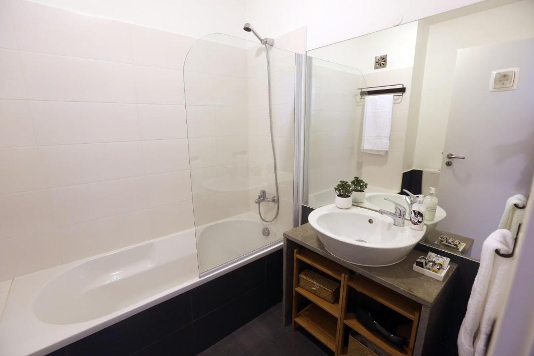 Photo of Bathroom in Alfama