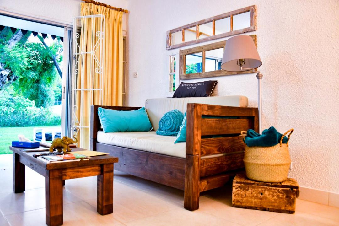 Photo of Livingroom in Rendezvous