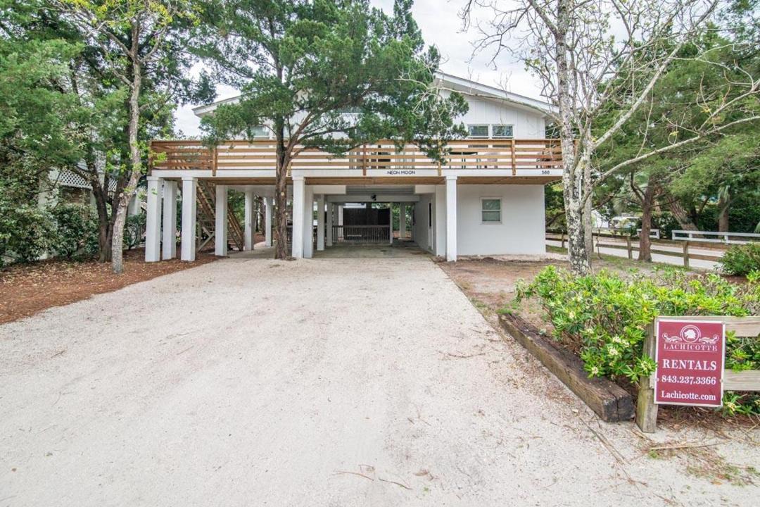 Photo of Buildings in Pawleys Island