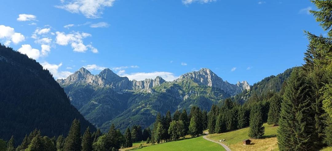 Photo of Others in Weissenbach am Lech