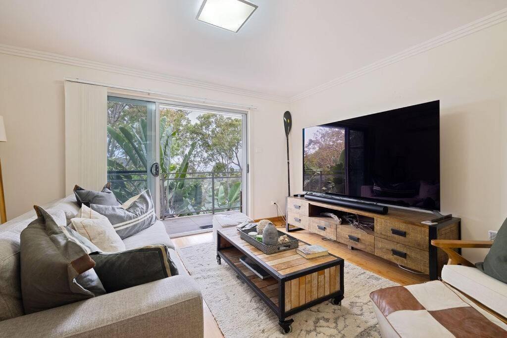 Photo of Livingroom in Avalon Beach