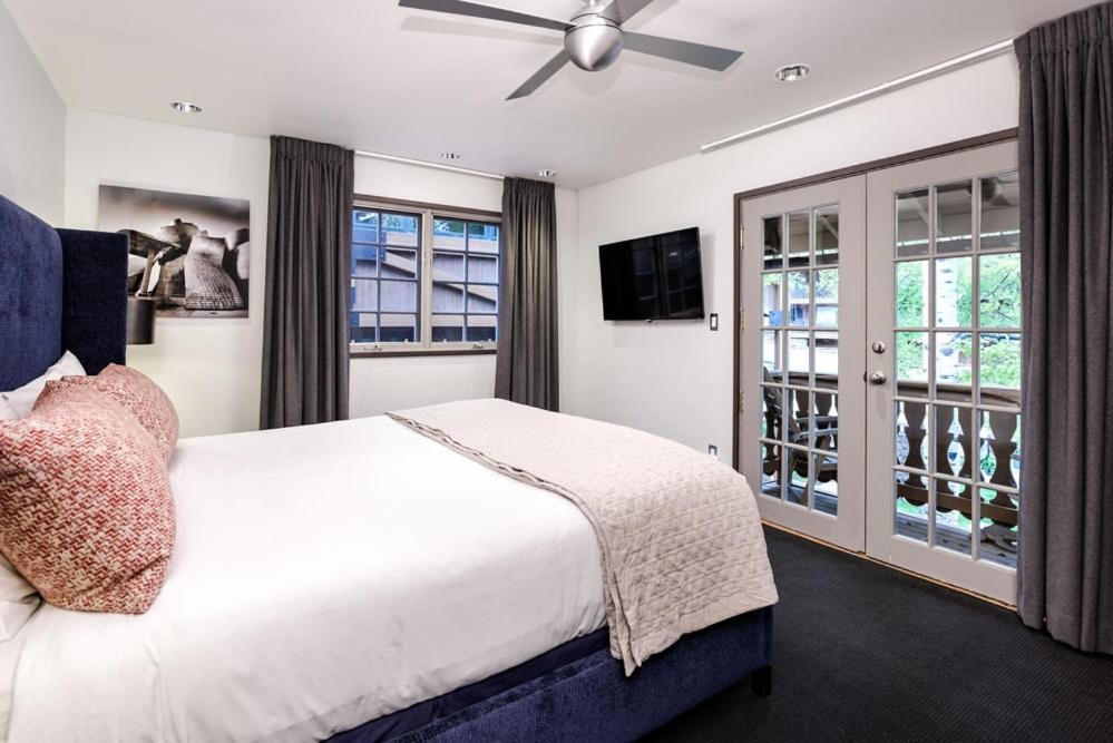 Photo of Bedroom in Aspen