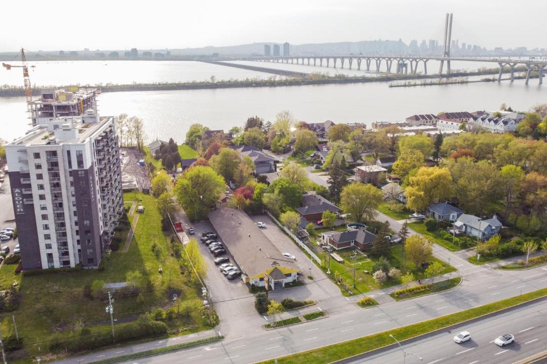 Photo of Buildings in Brossard