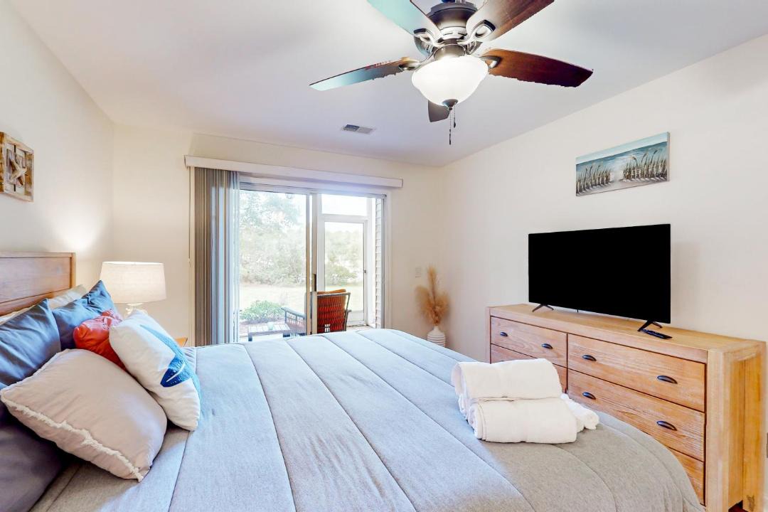 Photo of Bedroom in Pawleys Island