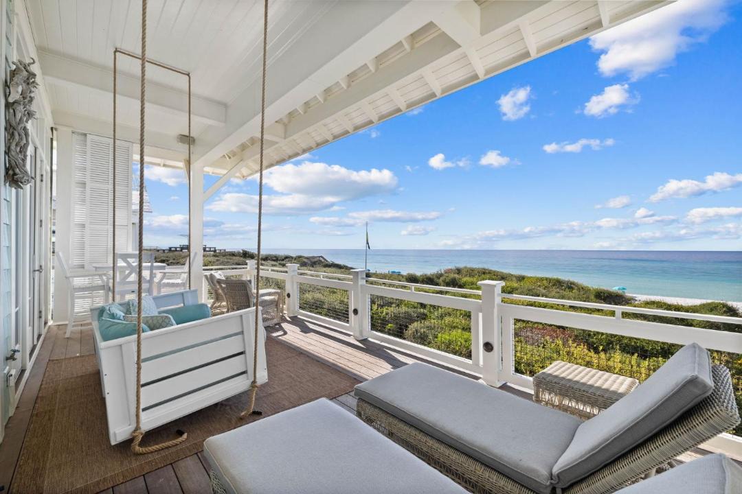 Photo of Patio Balcony in Seaside