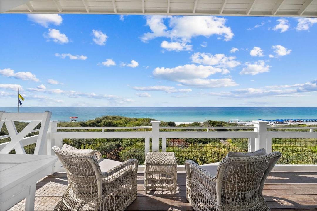 Photo of Patio Balcony in Seaside