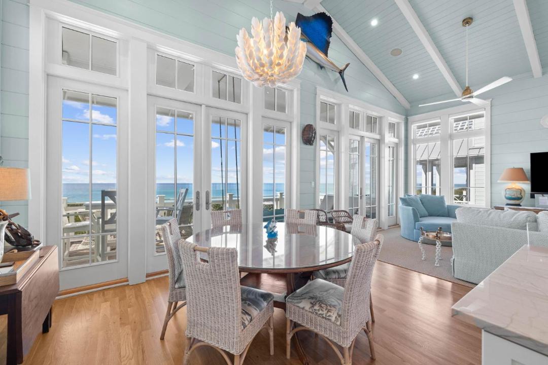 Photo of Livingroom in Seaside