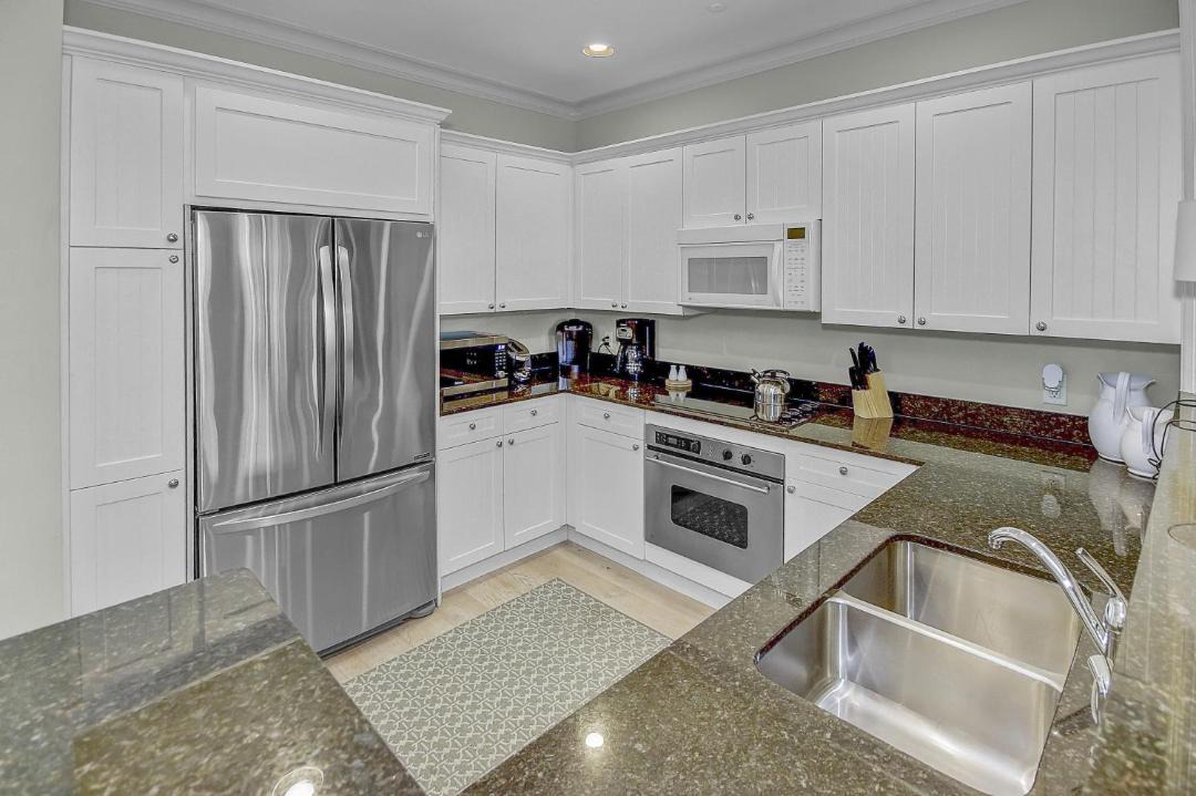 Photo of Kitchen in Beach District