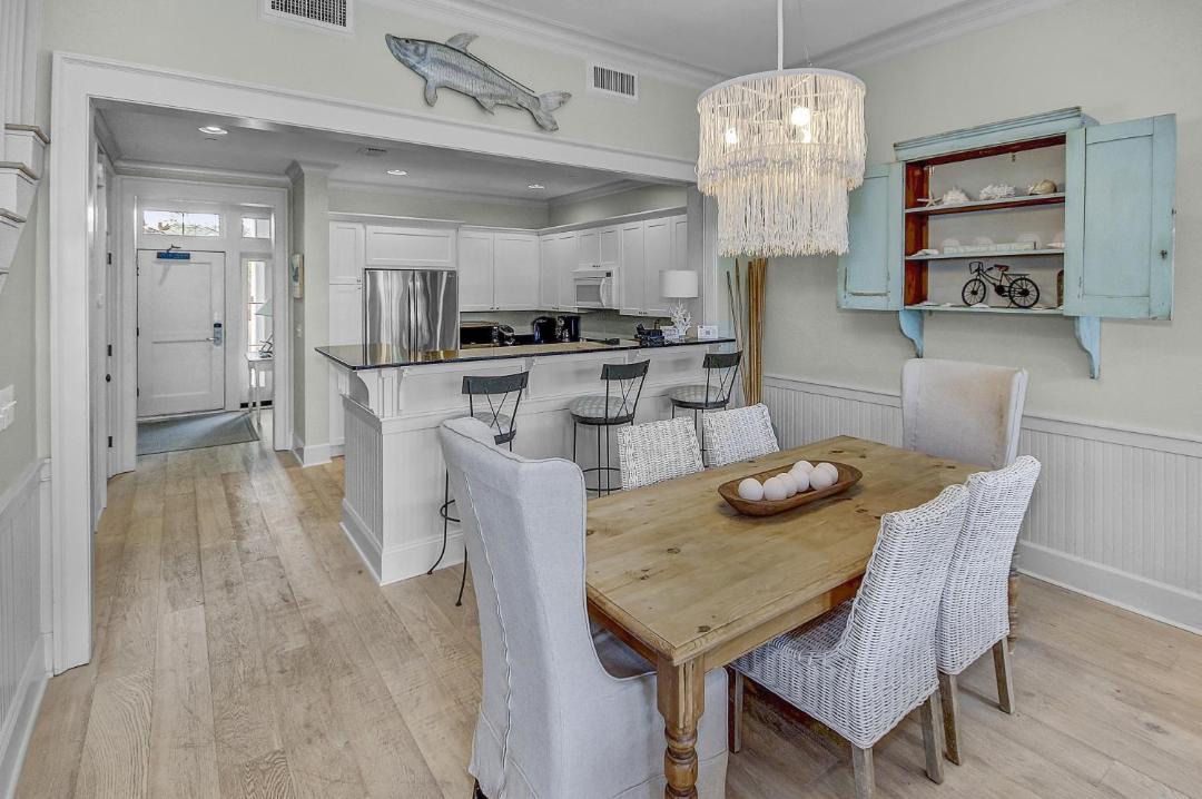 Photo of Kitchen in Beach District