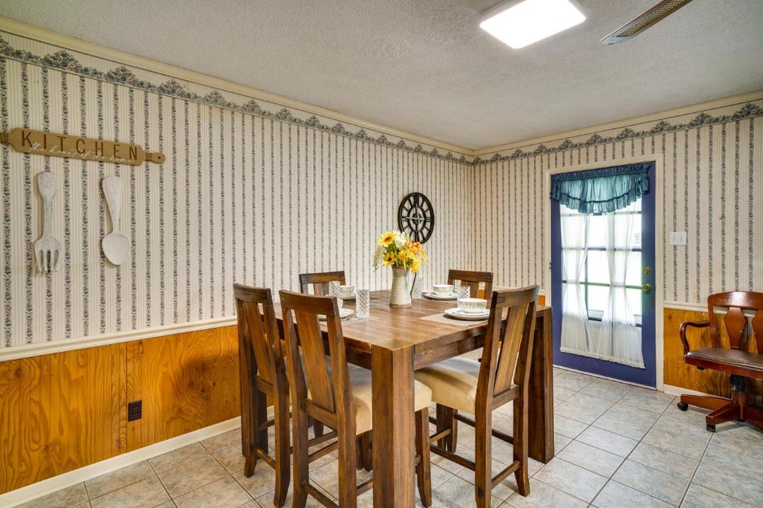 Photo of Livingroom in Lake Charles