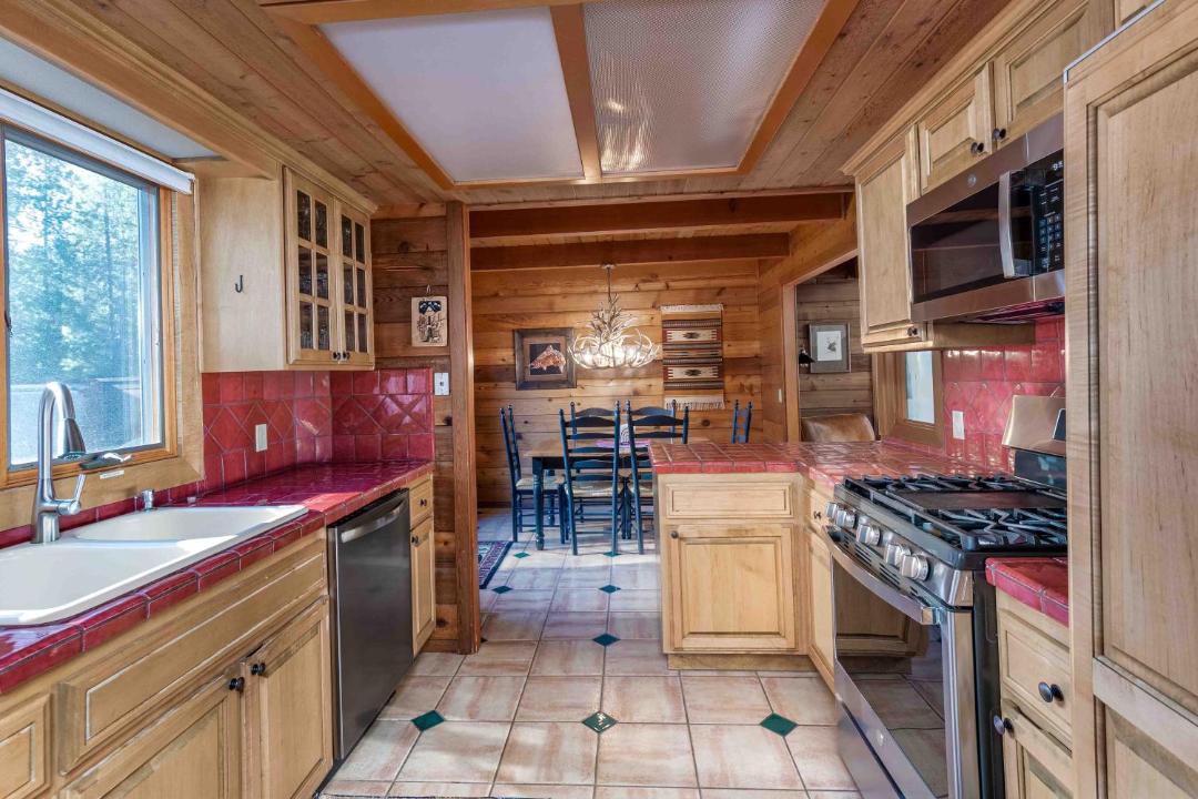 Photo of Kitchen in Sunriver