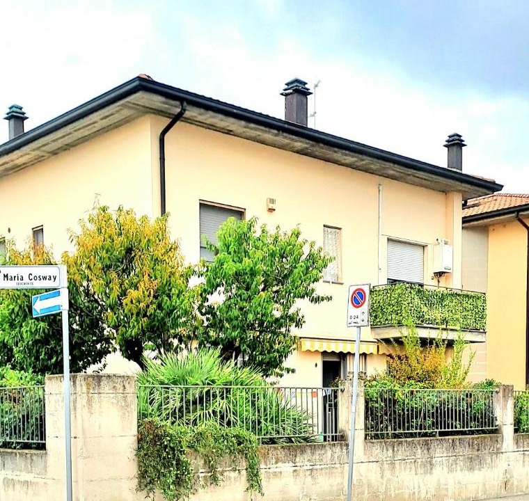 Photo of Buildings in Lodi