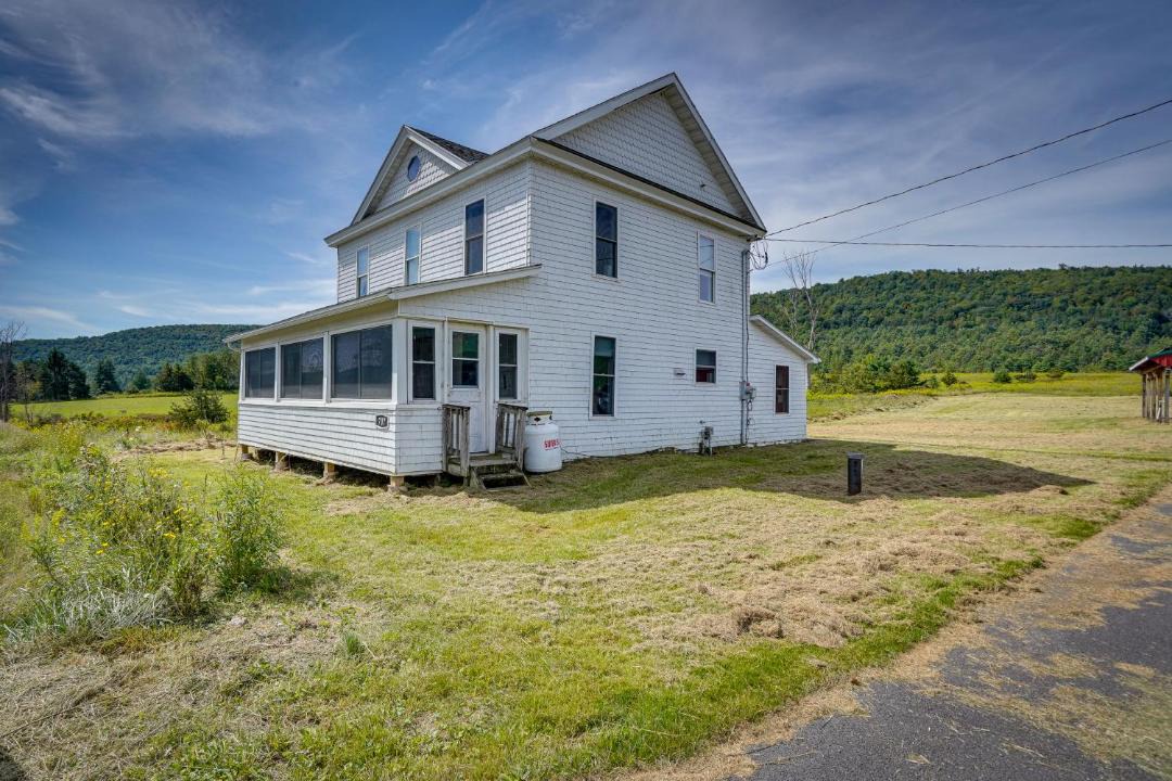Photo of Buildings in Gilboa