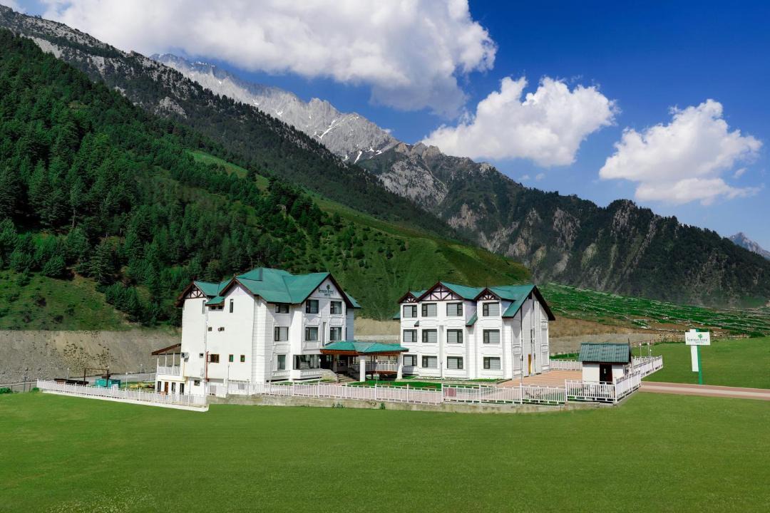 Photo of Others in Sonamarg