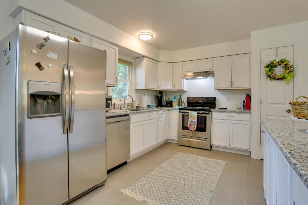 Photo of Kitchen in Kiamesha Lake