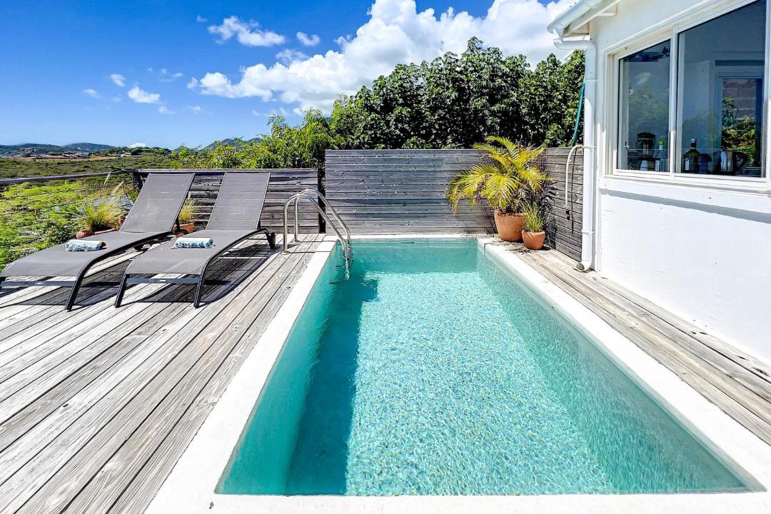 Photo of Outdoor in Orient Bay