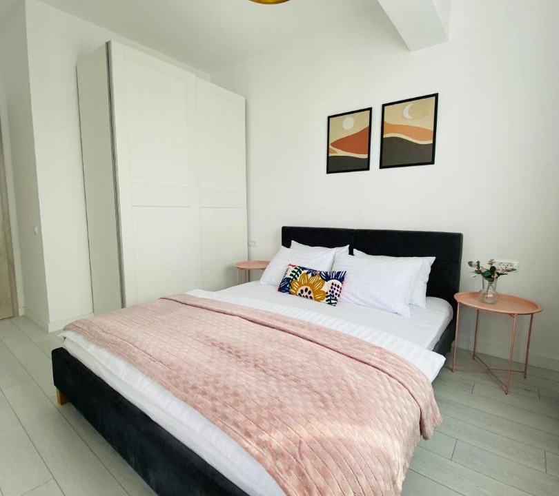 Photo of Bedroom in Sector 6