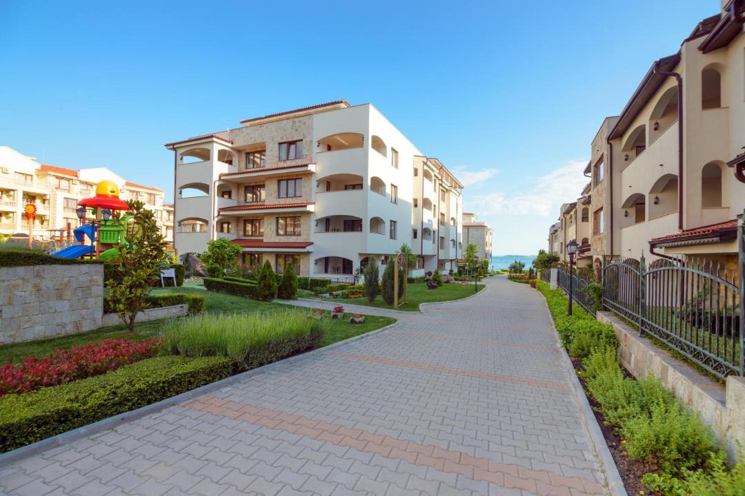 Photo of Buildings in Yurta