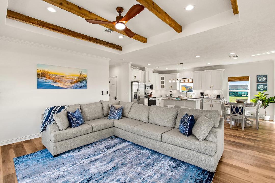 Photo of Livingroom in Crystal Beach