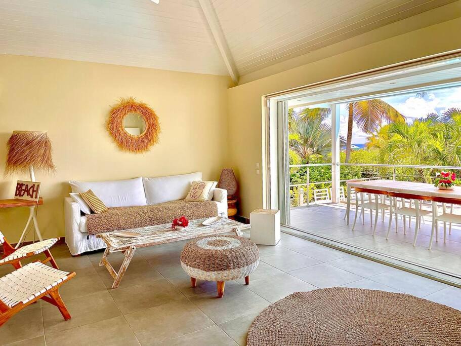 Photo of Livingroom in Orient Bay